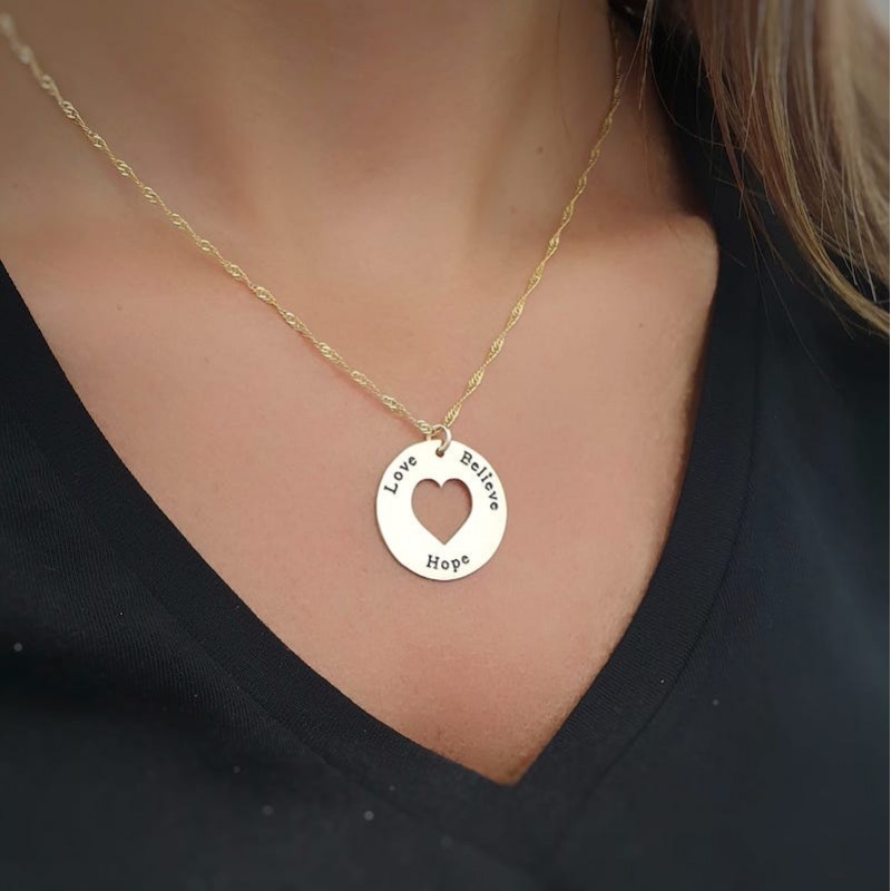 Personalized necklace circle and heart for engraving