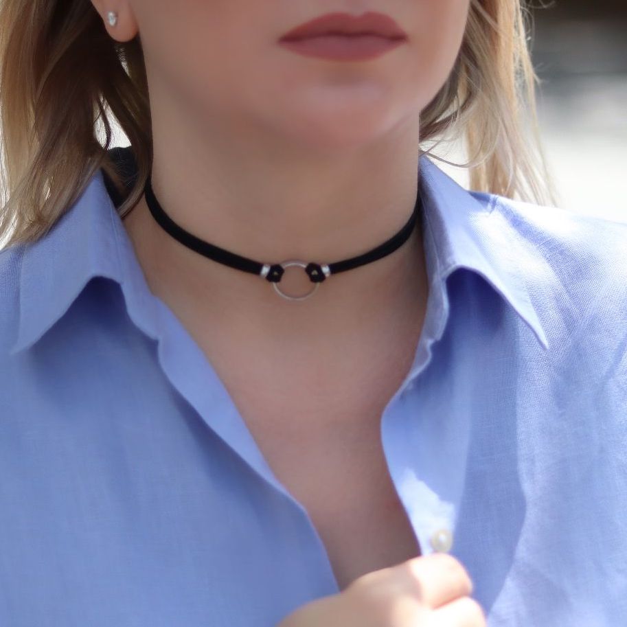 Leather black choker with hoop