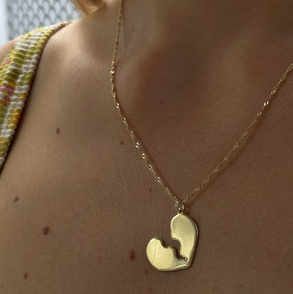 broken-heart-necklace-2